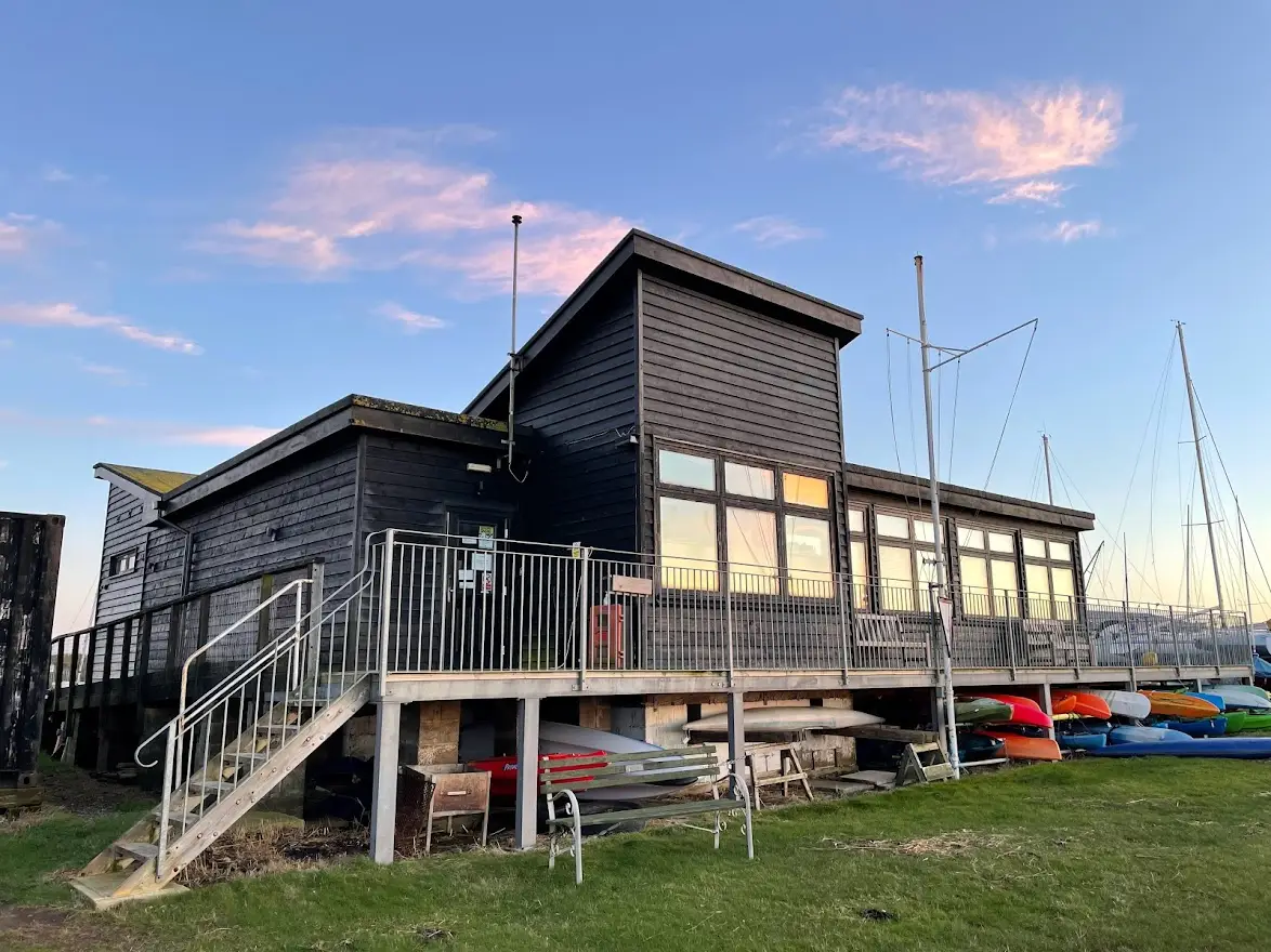 Fit and forget wind sensors and weather stations are a reality for sailing clubs